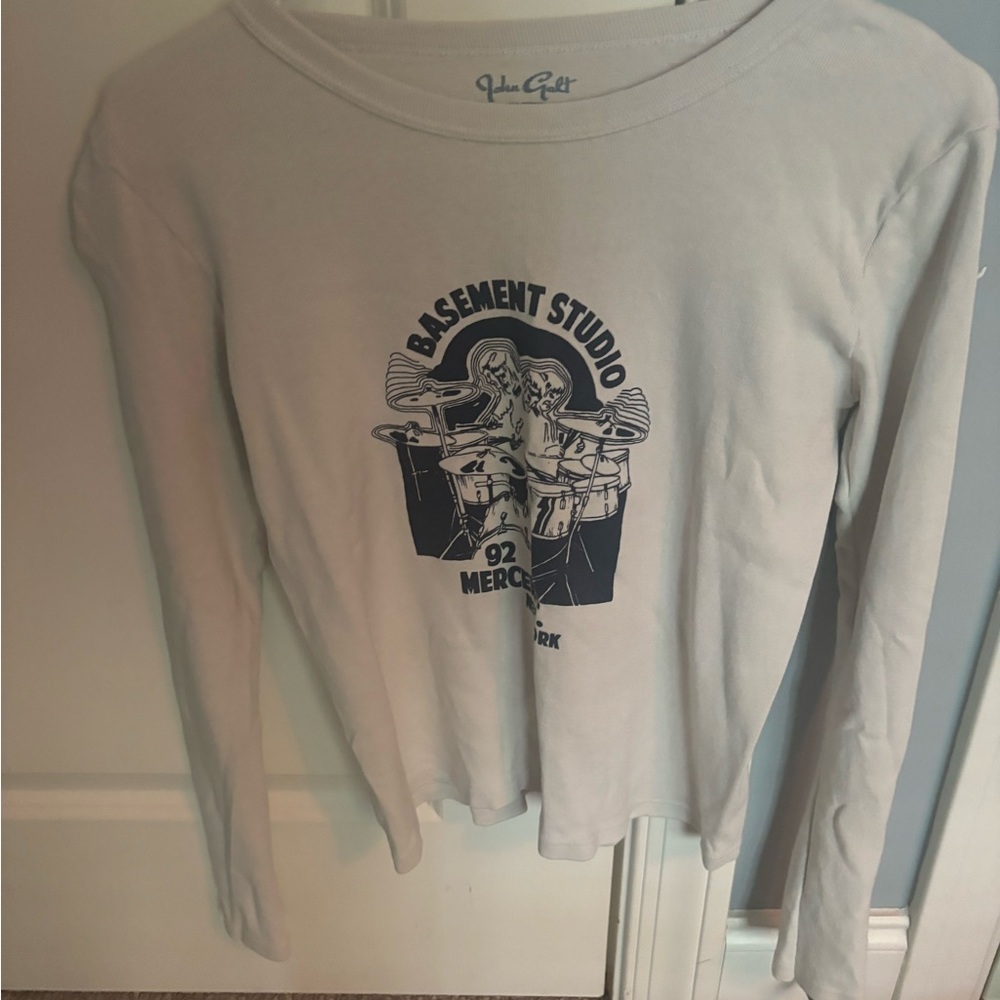 Brandy Melville- John Galt long sleeve tee